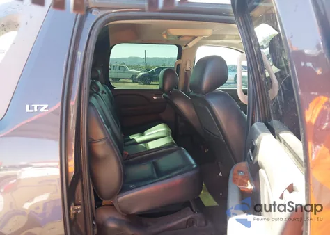 2010 Chevrolet Avalanche 1500 Ltz z USA, uszkodzony, nr VIN 3GNNCGE02AG281107